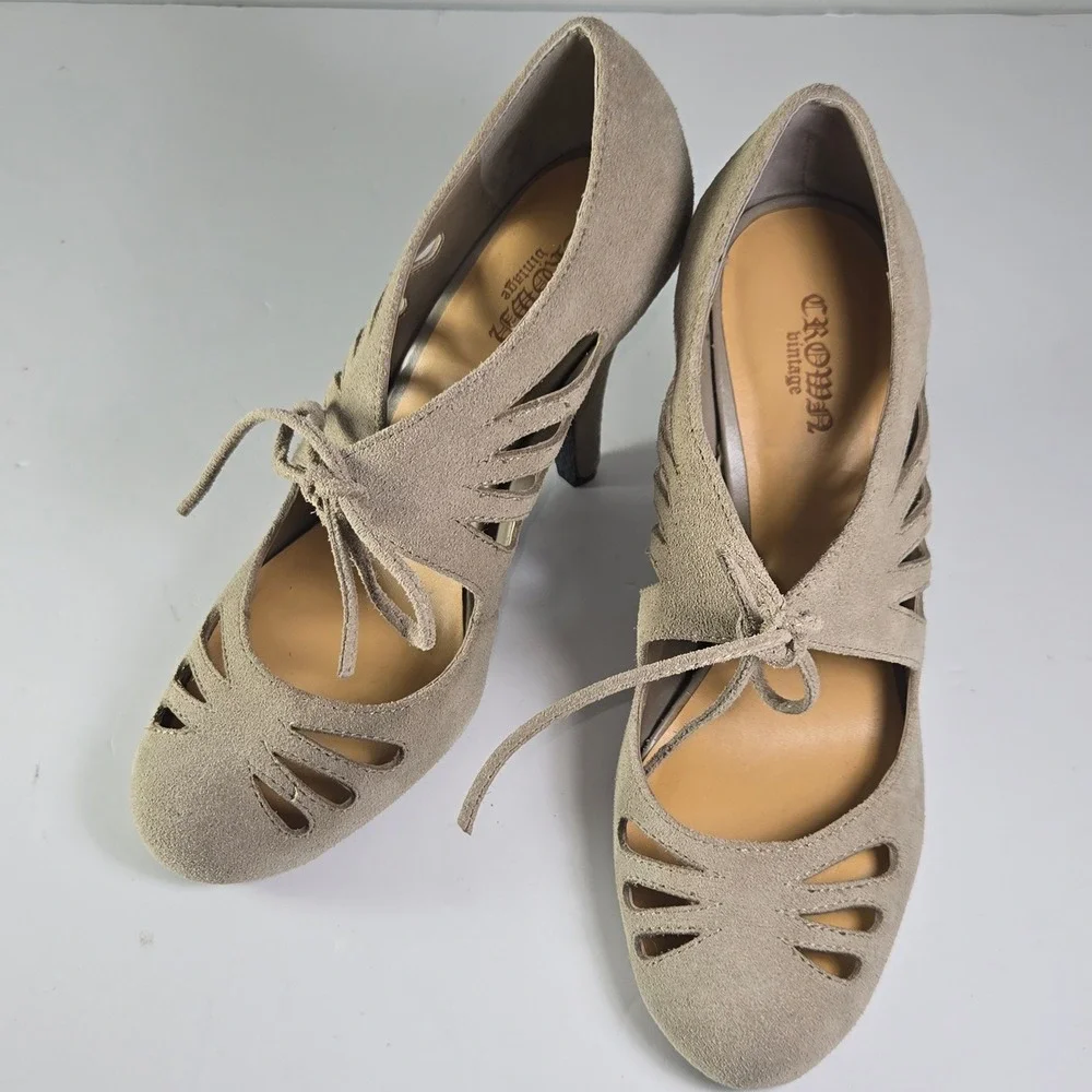 Crown Vintage Bruges leather Cutout‎ Lace Up Heels Beige Women's Size 7.5M